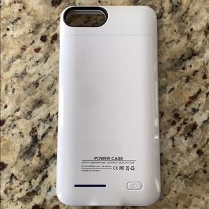 iPhone 7 Plus/8 Plus Charging Case